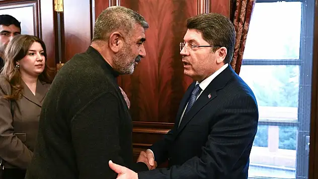 Rojin'in babası Adalet Bakanıyla görüştü