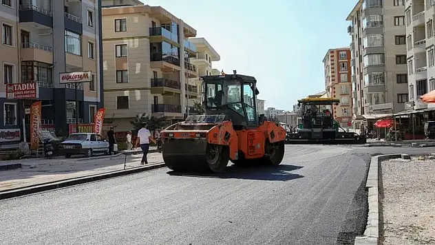 Terzioğlu Caddesi'nde asfalt çalışması
