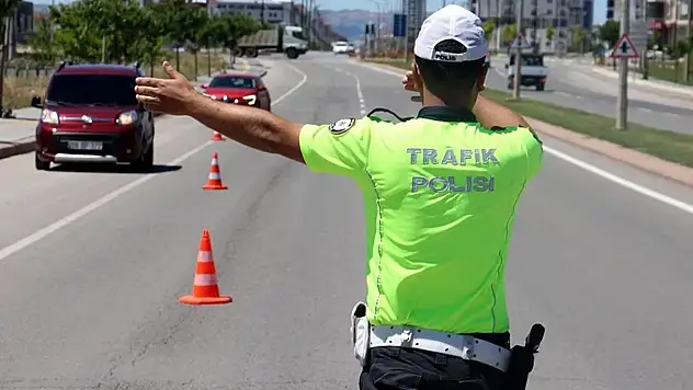 Trafik cezaları, MTV, emlak vergisi tek tek hesaplandı! İşte 2026 zam oranları