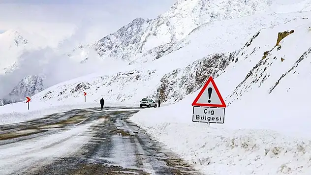Van'a çifte uyarı: Hem çığ hem dondurucu soğuklar bekleniyor