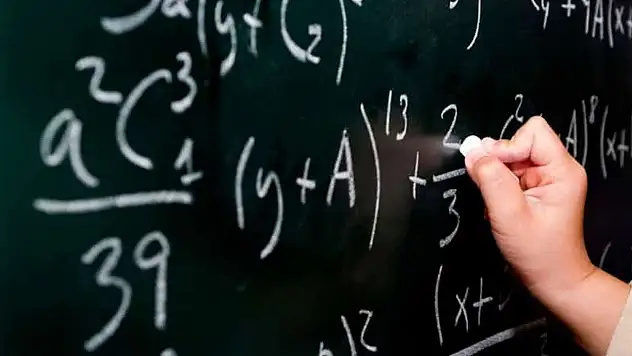 Van'da 1300 öğrenciye ileri derecede matematik eğitimi veriliyor