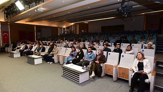 Van'da 'Bağımlılık 2.0' semineri düzenlendi