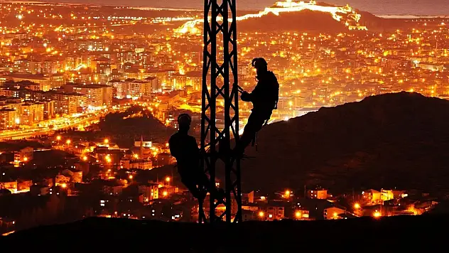 Van'da elektrik kesintisi: 8 saat sürecek