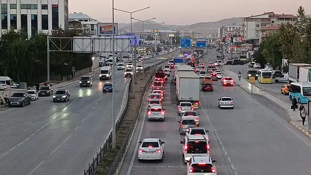 Van'da motorlu taşıt sayısı her geçen gün artıyor!
