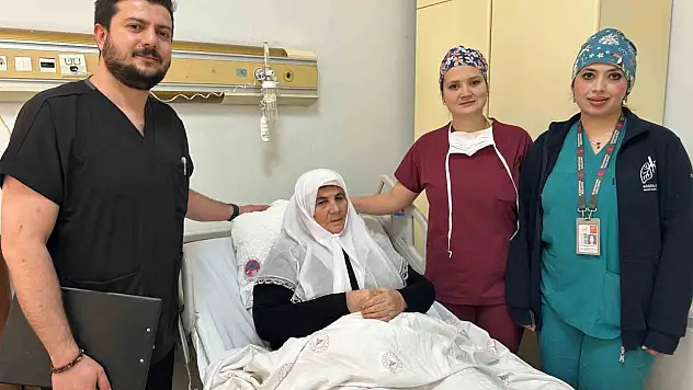 Van'da 'tek kesi' mucizesi: Akciğer ameliyatında çığır açan yöntem