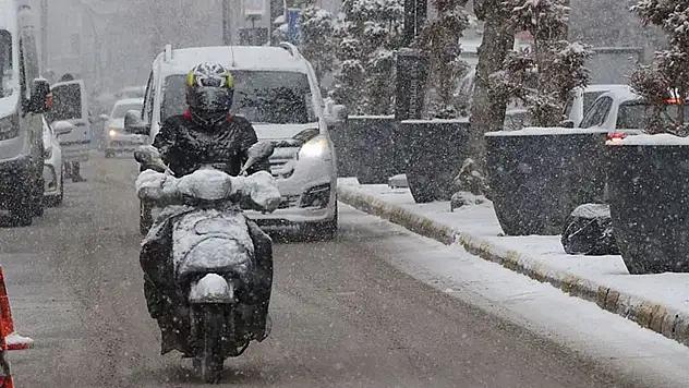Van için iki ayrı uyarı yapıldı