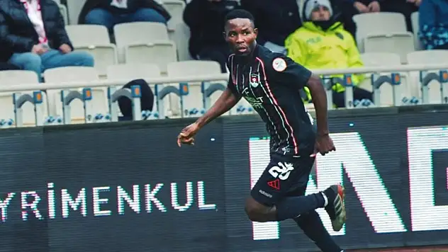 Vanspor'dan Sivas'ta nefes kesen geri dönüş: 3-1'den 3-3!