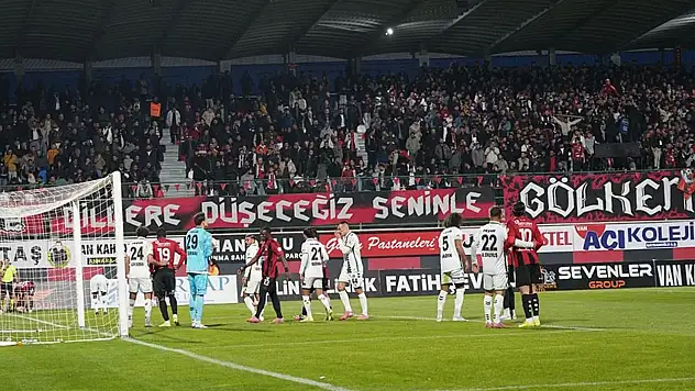 Vanspor ilk devrenin son maçına çıkıyor: Korkmaz'dan taraftarlara çağrı