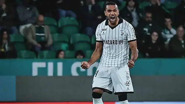 Vanspor'un Brezilyalı transferi takımla çalışmalara başladı