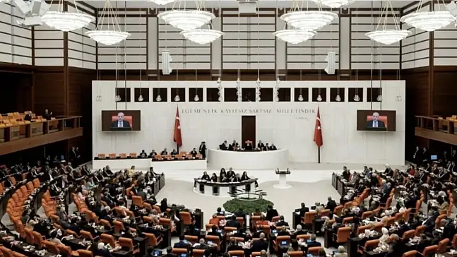 YÖK ve AK Parti'den öğrenci affı müjdesi: Kimler yararlanacak?