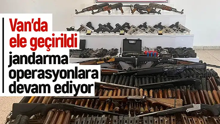Van jandarmadan şafak operasyonu: Silah deposu ortaya çıkarıldı