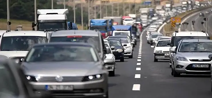 Milyonlarca araç sahibini ilgilendiriyor: Trafik sigortası fiyatları belli oldu