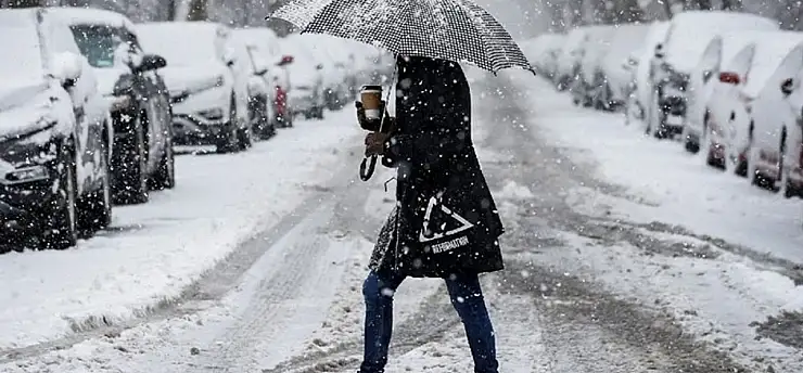 Van'a kar geri dönüyor: Çığ uyarısı yapıldı