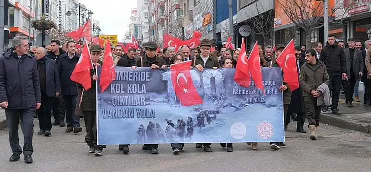 Van'da 120 kahraman çocuk anıldı