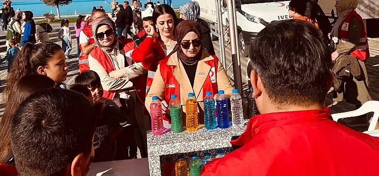 Van'da Kızılay Haftası kutlandı!