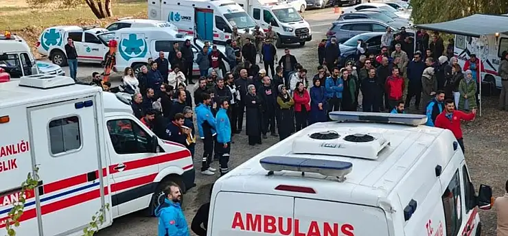 Van'da sağlık yöneticileri afet farkındalık kampında buluştu