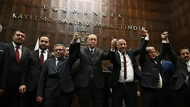 10 belediye başkanı AK Parti'ye katıldı! İşte o belediyeler