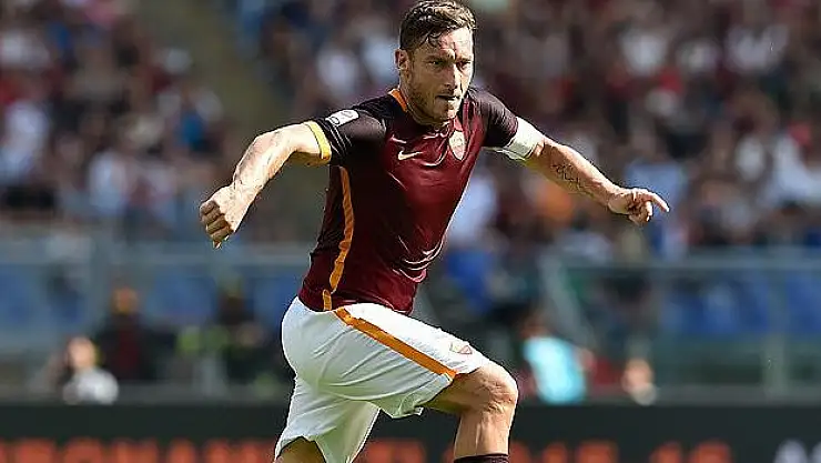 Totti: Oğlumu Lazio'ya gönderecek kadar aptal değilim