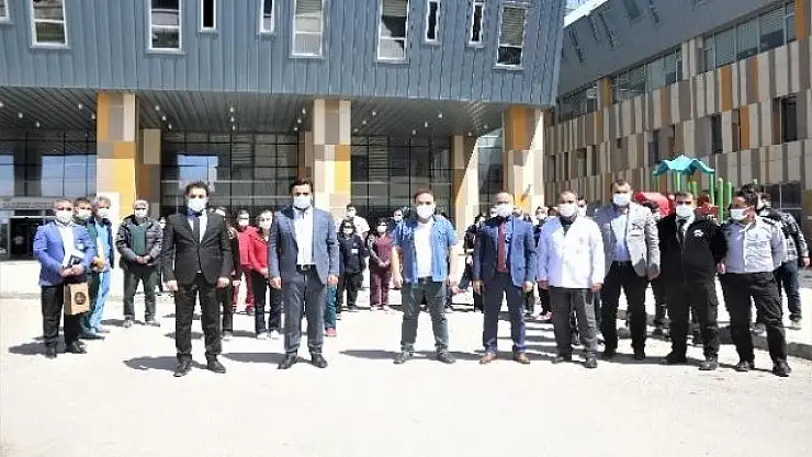 Başhekim Çelik: 'Pandemi kalp krizi oranını arttırdı'