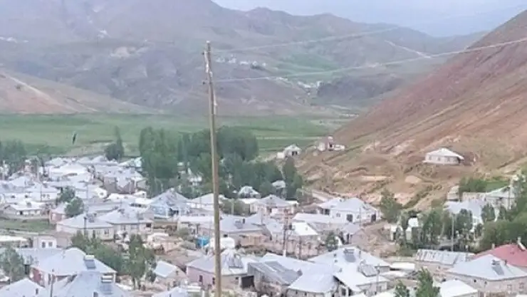Van'da 2 erkek cesedi bulundu