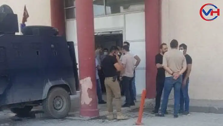 Son dakika! Hakkari İl Emniyet Müdür Yardımcısı Hasan Cevher'e silahlı saldırı… Şehit oldu!