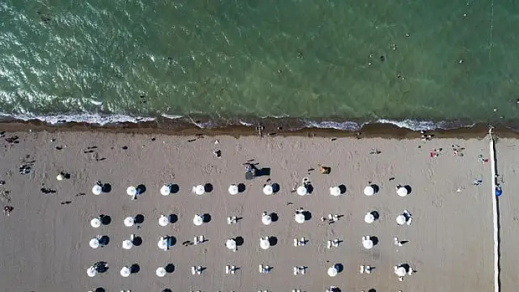 Karaburun Plajı, Akdeniz sahillerini aratmıyor