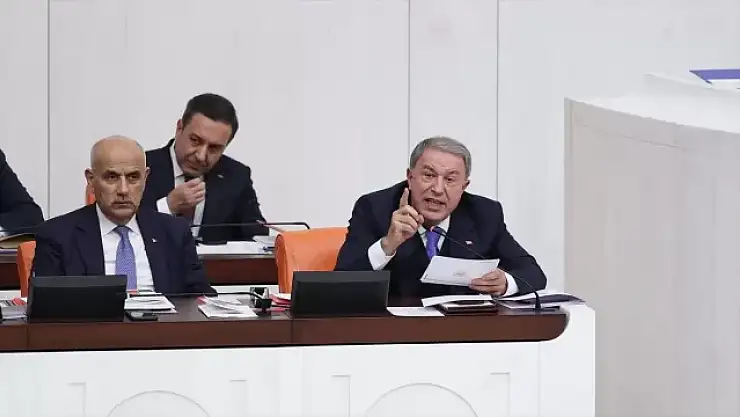 Hulusi Akar: Türk ve Kürt kardeştir, aksini söyleyen kalleştir