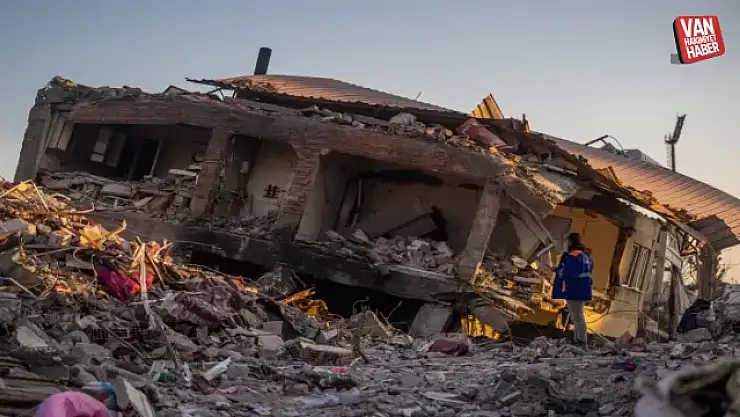 Büyük depremde hayatını kaybedenlerin sayısı 41 bini aştı