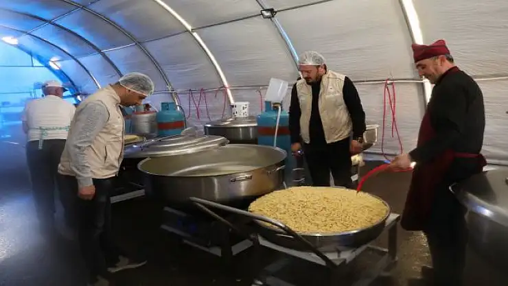 Malatya'da yemek organizasyonu Van ekibine emanet