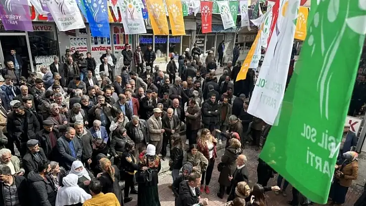 Yeşil Sol Parti Van'da ilk seçim bürosunu açtı
