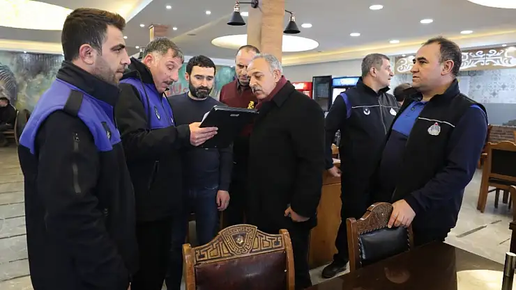 Tuşba'da fiyat listeleri denetlendi