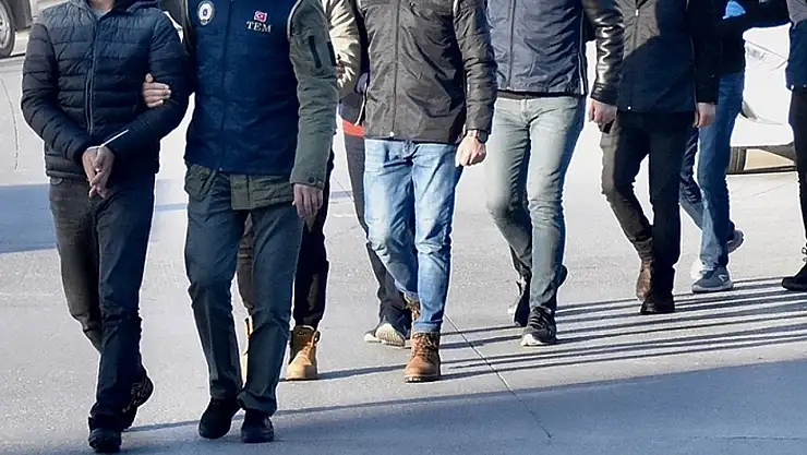 Van'da 17 kişi tutuklandı