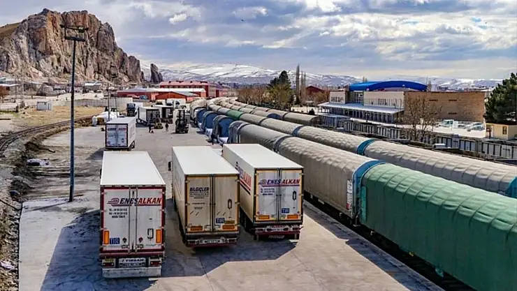 Van'da dış ticaret açığı dört kat arttı!