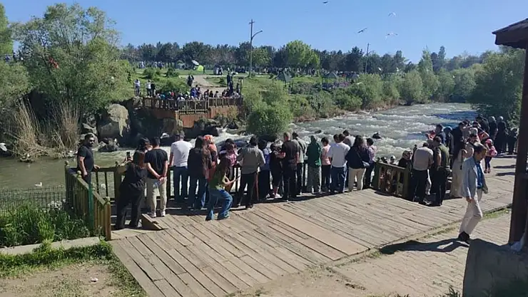 Van'da görsel şölen başladı
