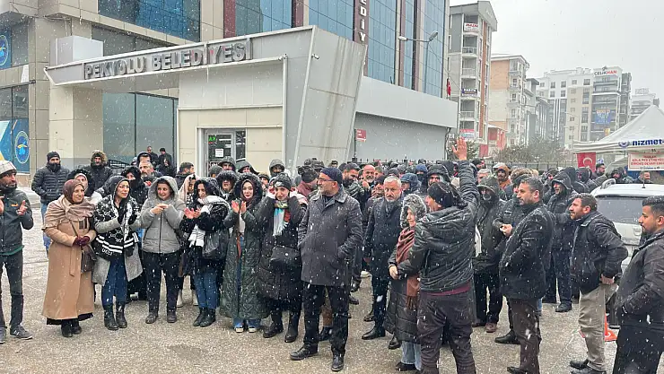Van'da işten çıkarılan işçilerin emek nöbeti 307'nci gününde!