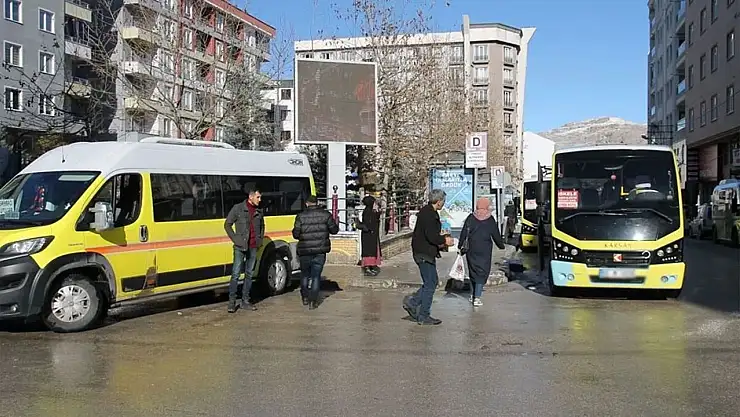 Van'da M plakalı toplu taşıma araç sayısı yeterli mi? Başkan açıkladı