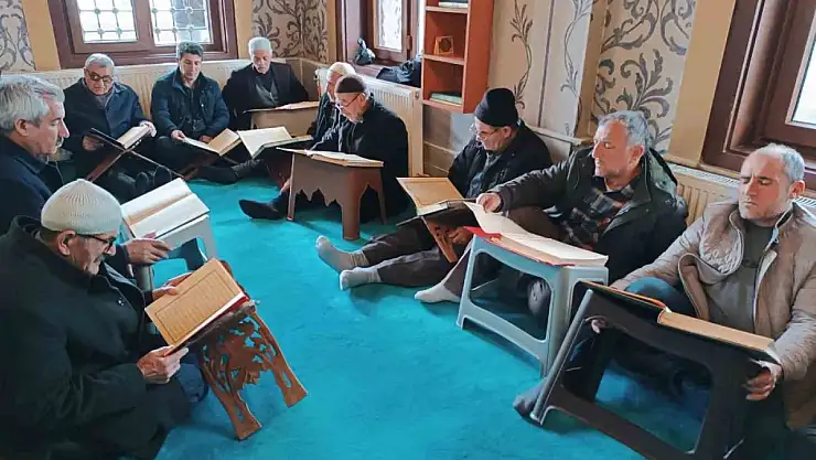 Van'da mukabele geleneği sürdürülüyor