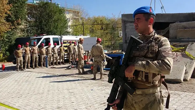 Van'da nefes kesen tatbikat!