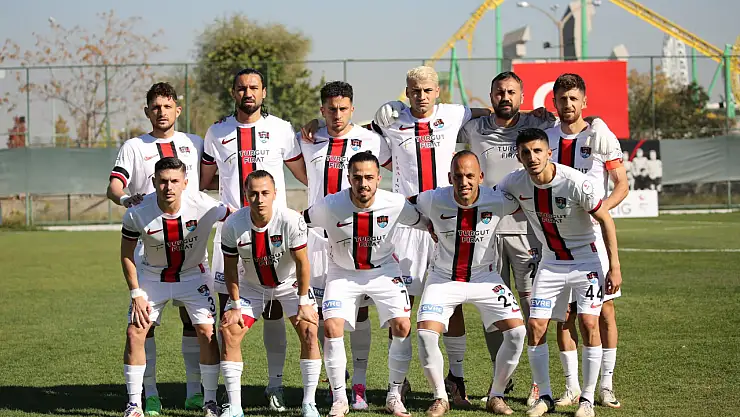Van Spor deplasmanda 3 puanı kopardı