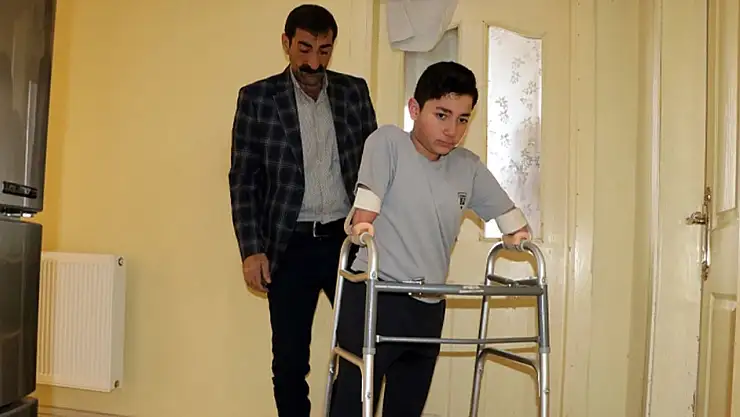 Vanlı Nakşin'in yeni protez mutluluğu