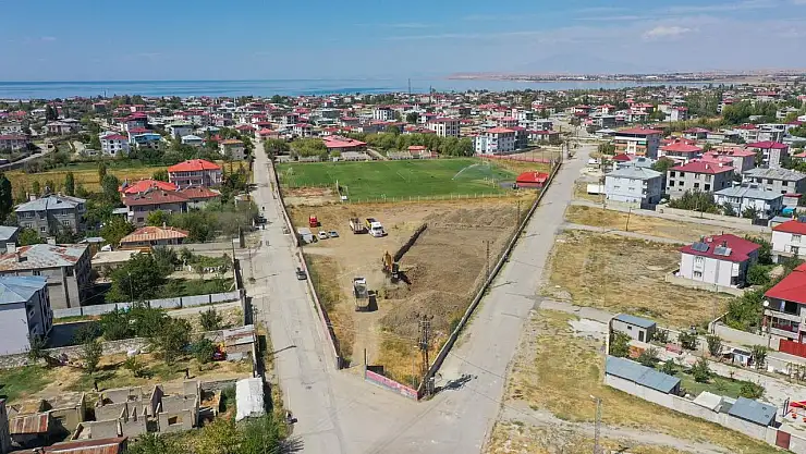 Vanspor'a modern tesis için ilk kazma vuruldu!