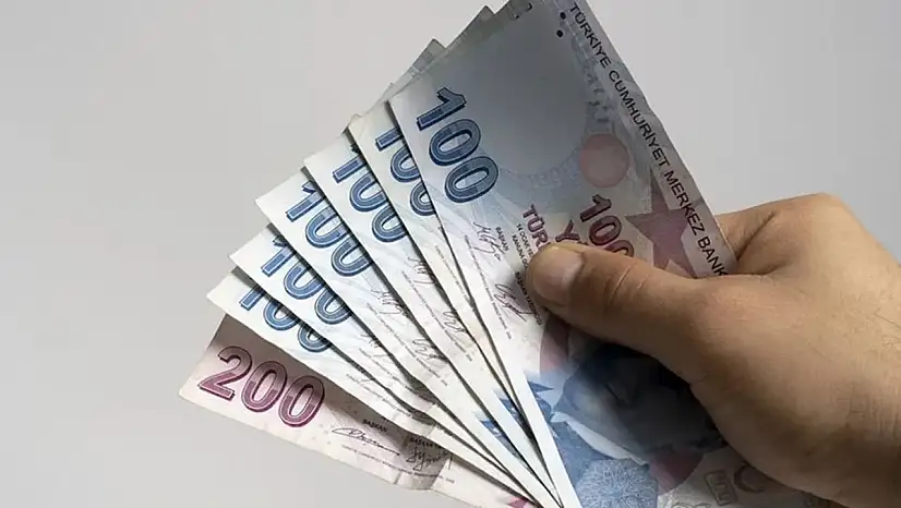 600 bin kamu işçisi için ilk zam teklifi belli oldu