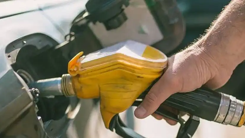 Benzine zam geliyor!