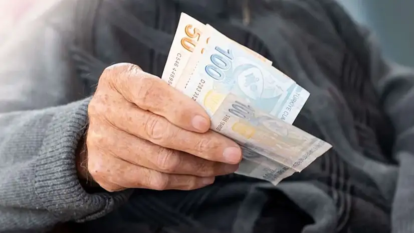 Ev kadınlarına erken emeklilik için tarih verildi