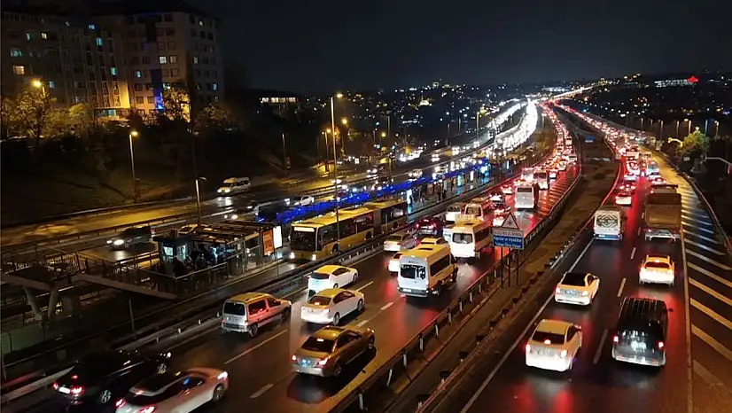 Kış lastiği uygulaması için tarih değişti! Binlerce lira cezası var