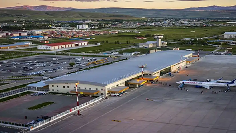 Van 1 yıllık süreçte yarım milyon yolcu kaybetti!