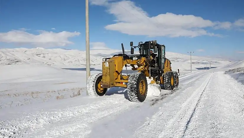 Van'da 106 mahalle ve mezra yolu ulaşıma kapandı