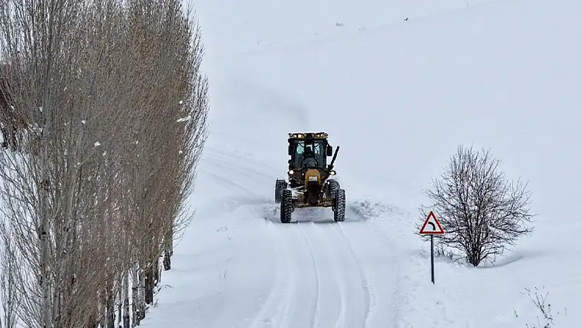 Van'da 283 yol ulaşıma kapandı