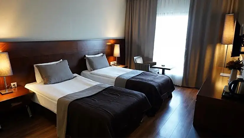 Van'da bakanlık belgeli tesislerde doluluk yüzde 30'u geçemedi!