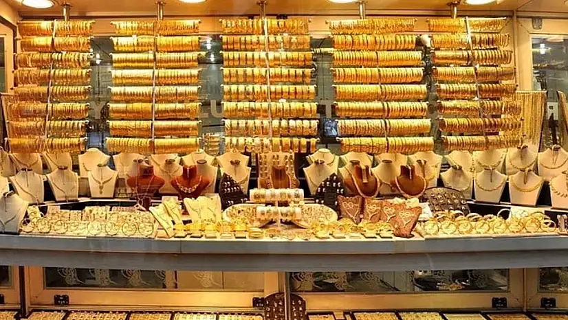 Van'da bir kuyumcu emanetteki paraları alarak ortadan kayboldu